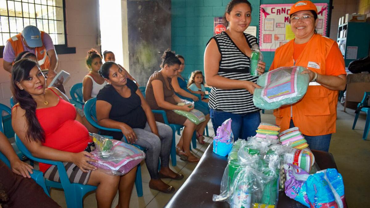 Zika virus: Facts, FAQs, and how to help | World Vision Zika virus: Facts, FAQs, and how to help | World Vision